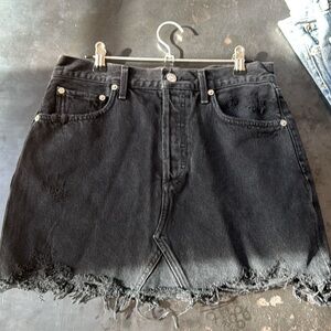 AGOLDE  black denim skirt 27, distressed button